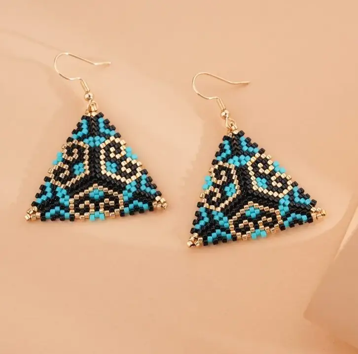 Are Seed Beads Made of Glass or Plastic and Why It Matters for Your Designs