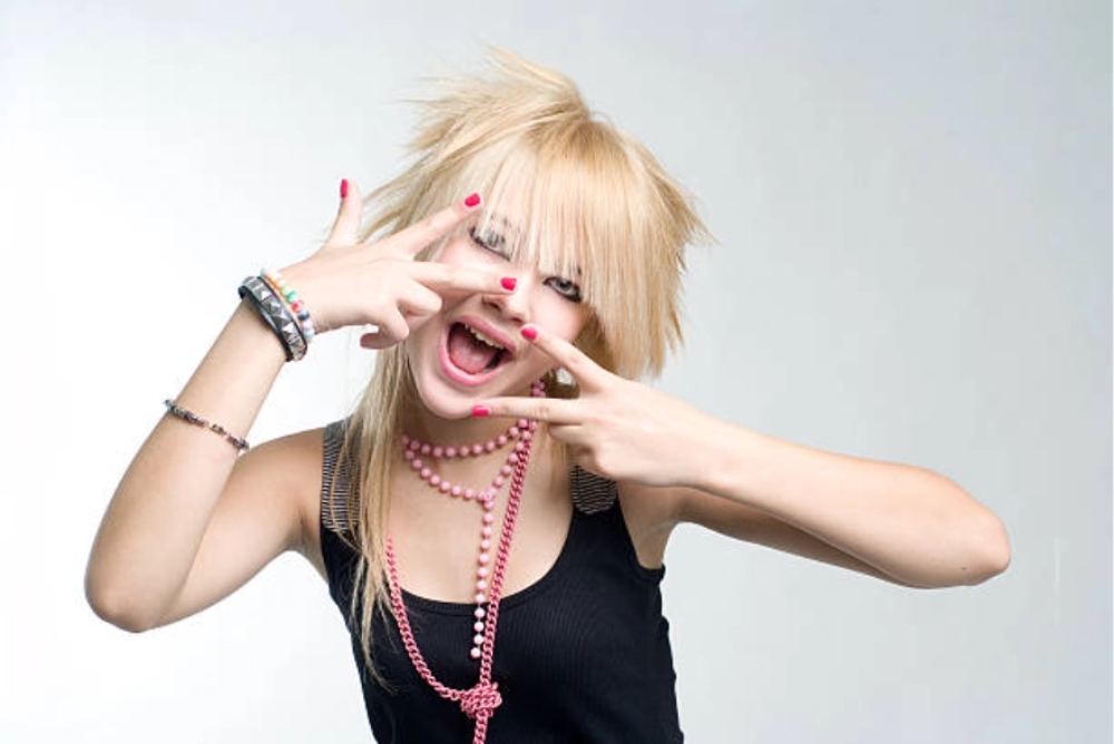 What to Look for in a Manufacturer for Japanese and Korean Minimalist Jewelry