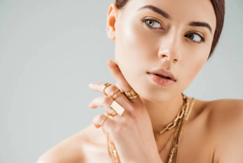 Skin-Friendly Jewelry Material Selection Guide for Fashion Accessory Brands